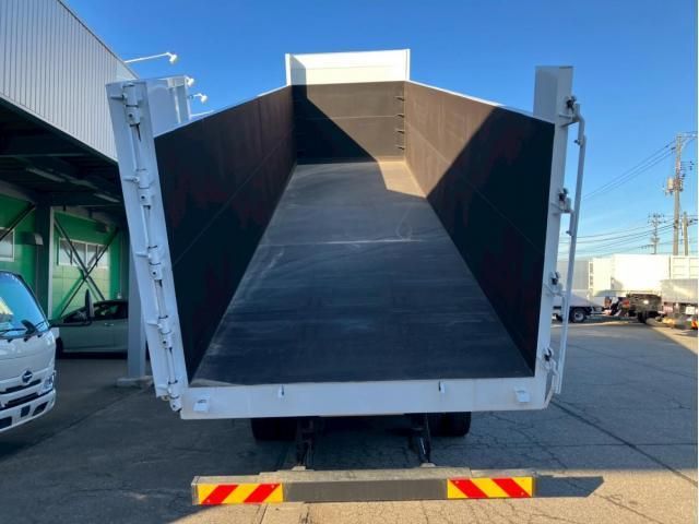 HINO PROFIA 2025 Image 31