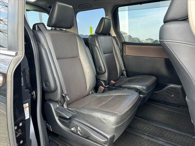 TOYOTA ESQUIRE HYBRID 2015 Image 31