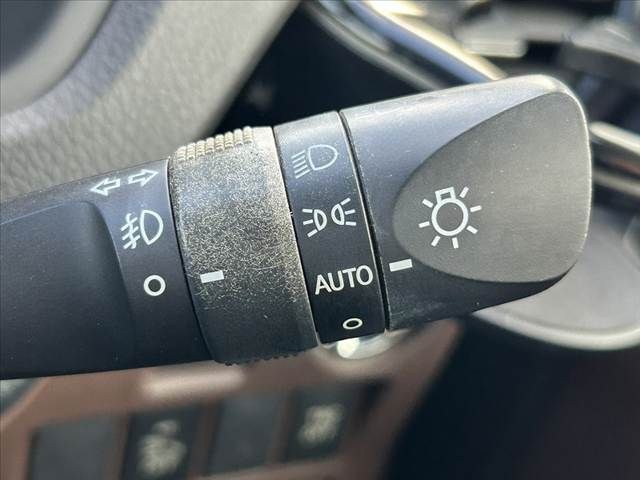 TOYOTA ESQUIRE HYBRID 2015 Image 31