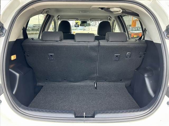 TOYOTA AQUA 2017 Image 31