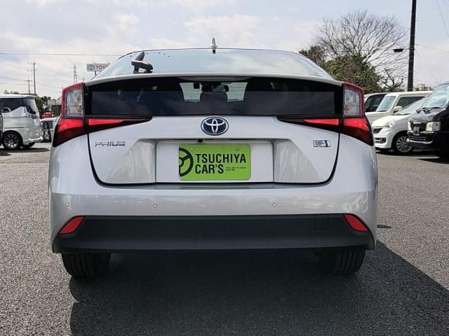 TOYOTA PRIUS 2019 Image 31