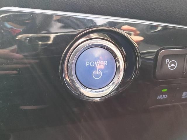 TOYOTA PRIUS 2019 Image 31