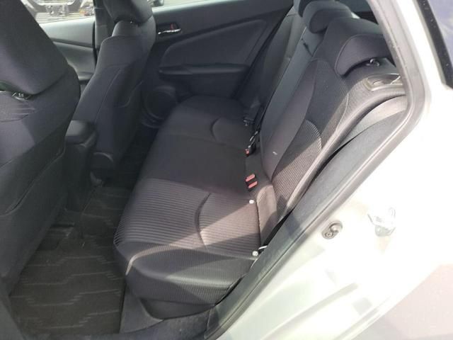 TOYOTA PRIUS 2019 Image 31