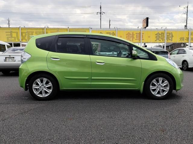 HONDA FIT HYBRID 2012 Image 31