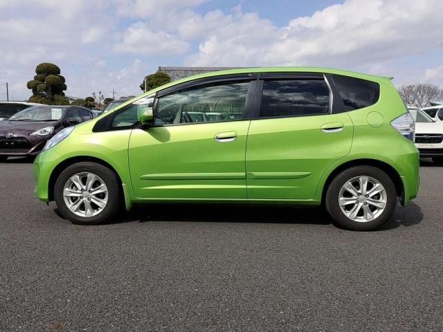 HONDA FIT HYBRID 2012 Image 31