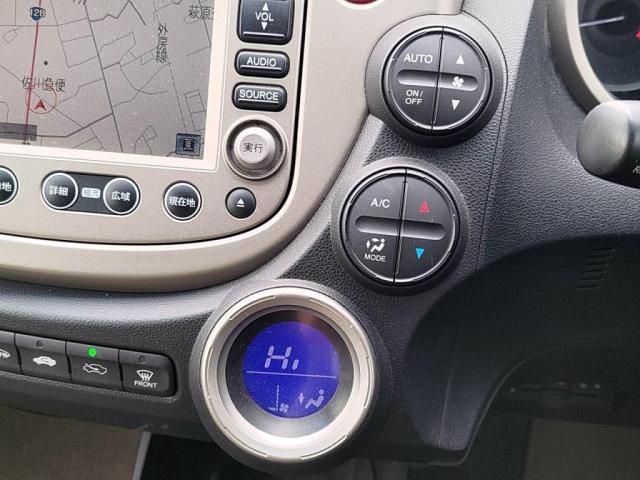 HONDA FIT HYBRID 2012 Image 31