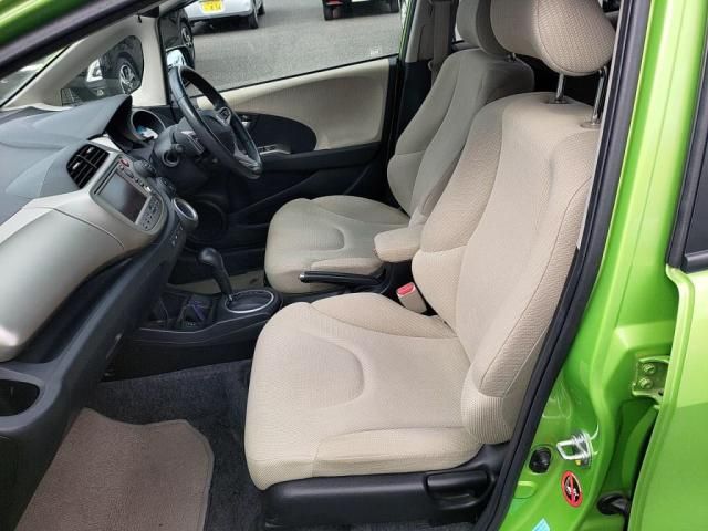 HONDA FIT HYBRID 2012 Image 31