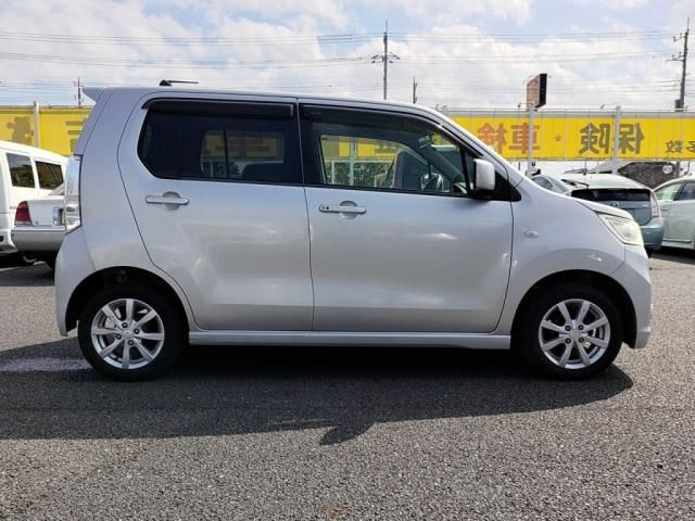 SUZUKI WAGON R STINGRAY 2013 Image 31