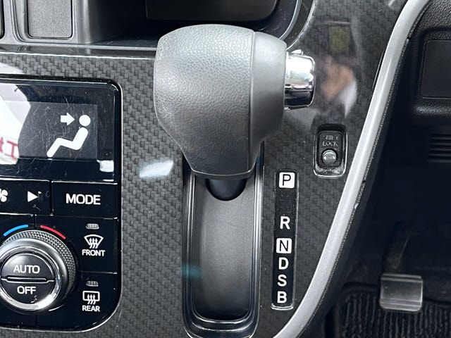 DAIHATSU MOVE CUSTOM 2020 Image 31