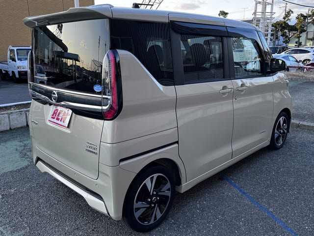 NISSAN ROOX 2021 Image 31