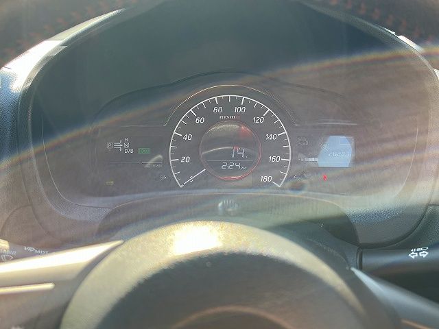 NISSAN NOTE 2017 Image 31