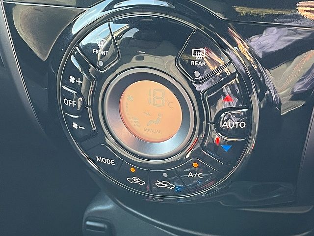 NISSAN NOTE 2017 Image 31