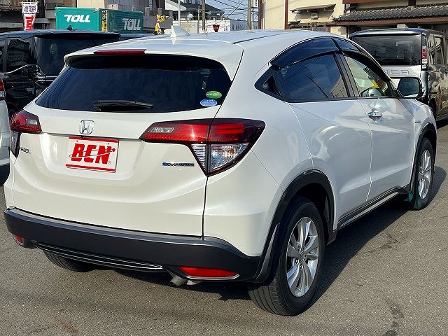 HONDA VEZEL HYBRID 2015 Image 31