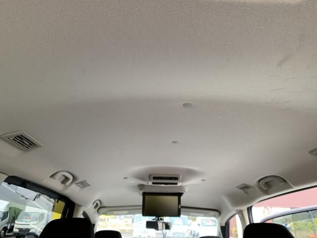 NISSAN SERENA  S-HYBRID 2018 Image 31