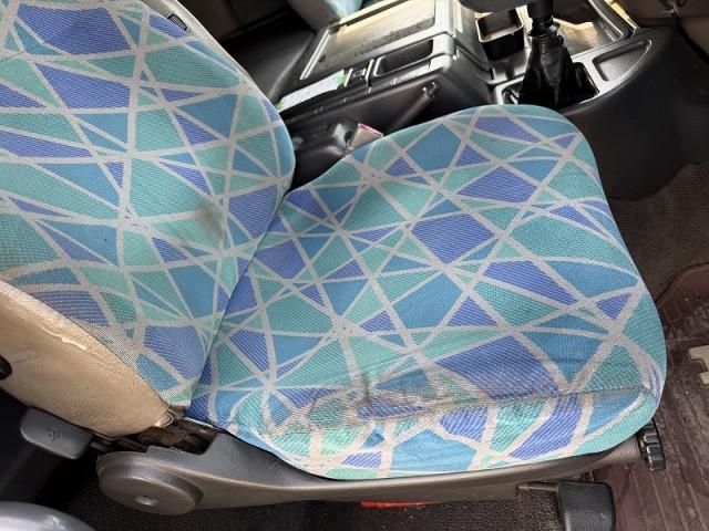 HINO PROFIA 2003 Image 31