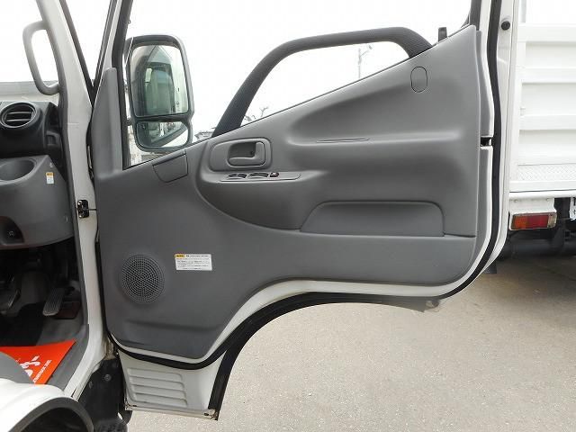 TOYOTA DYNA 2014 Image 31