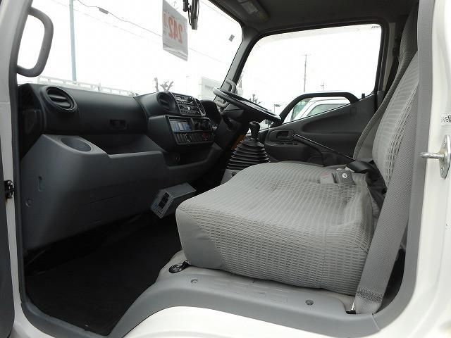 TOYOTA DYNA 2014 Image 31