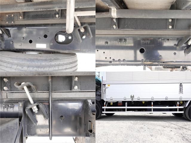 MITSUBISHI FUSOU FIGHTER 2012 Image 31