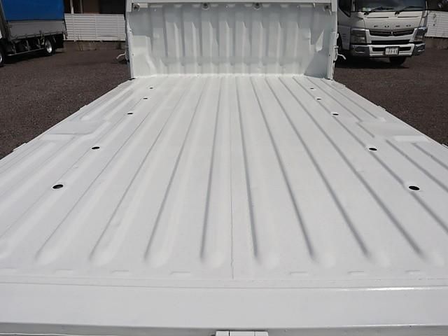 MAZDA BONGO TRUCK 2WD 2021 Image 31