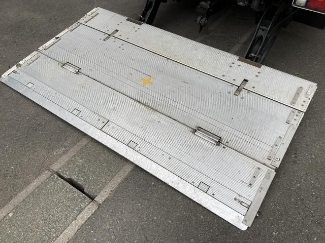 MITSUBISHI CANTER 2019 Image 31