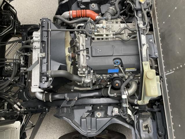 MITSUBISHI CANTER 2019 Image 31