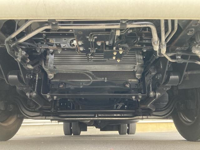 MITSUBISHI CANTER 2019 Image 31