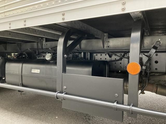 MITSUBISHI CANTER 2019 Image 31