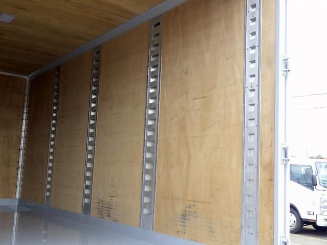 ISUZU ELF 2022 Image 31