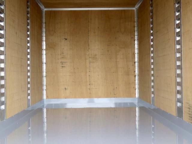 ISUZU ELF 2022 Image 31