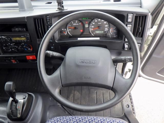 ISUZU ELF 2022 Image 31