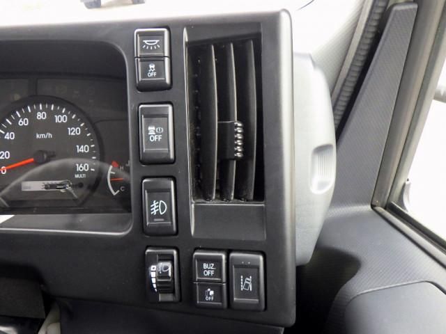 ISUZU ELF 2022 Image 31