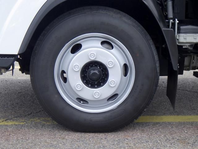 ISUZU ELF 2022 Image 31