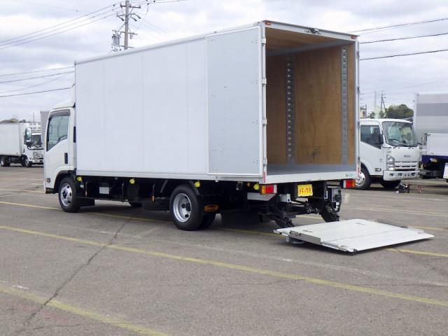 ISUZU ELF 2022 Image 31