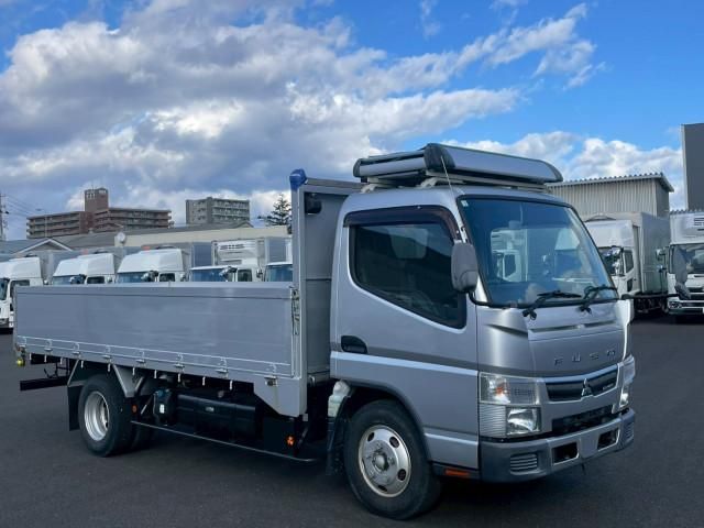 MITSUBISHI CANTER 2018 Image 31