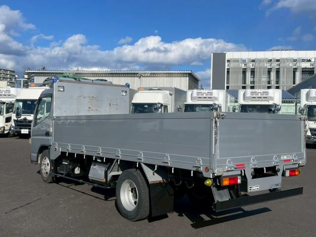 MITSUBISHI CANTER 2018 Image 31