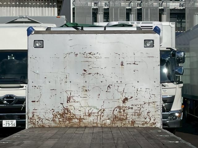 MITSUBISHI CANTER 2018 Image 31