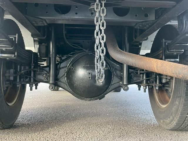 MITSUBISHI CANTER 2018 Image 31