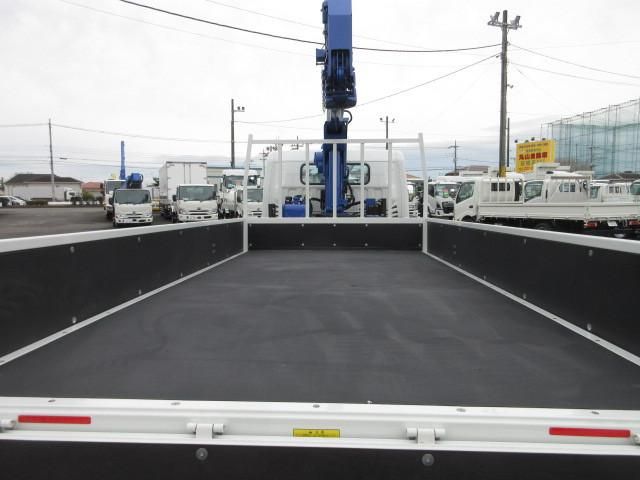 MITSUBISHI CANTER 2025 Image 31