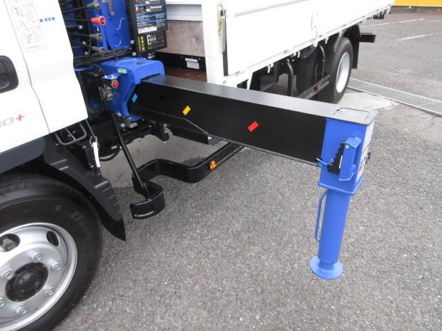 MITSUBISHI CANTER 2025 Image 31