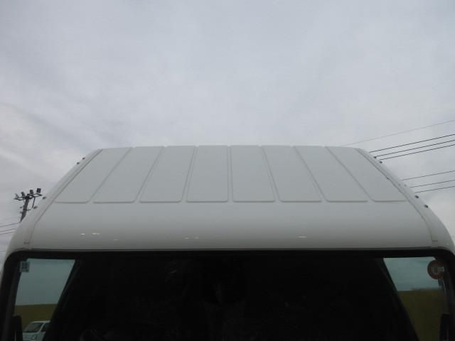 MITSUBISHI CANTER 2025 Image 31