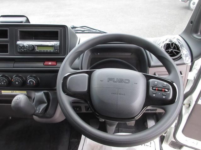 MITSUBISHI CANTER 2025 Image 31