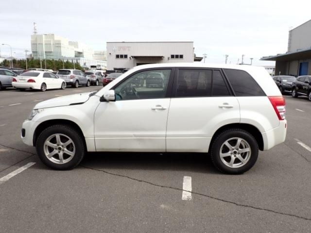 SUZUKI ESCUDO  WG 4WD 2013 Image 31