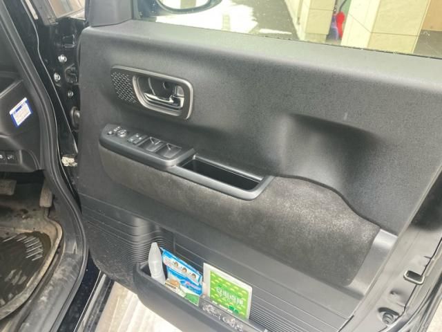 HONDA N BOX CUSTOM 4WD 2024 Image 31