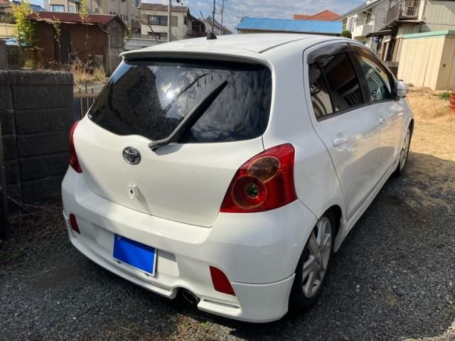 TOYOTA VITZ 2008 Image 31
