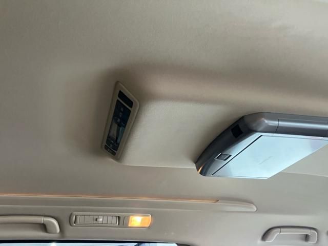 TOYOTA VELLFIRE 4WD 2014 Image 31