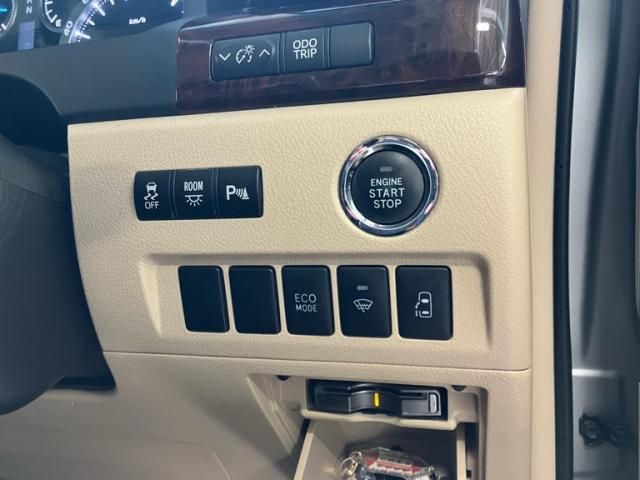 TOYOTA VELLFIRE 4WD 2014 Image 31