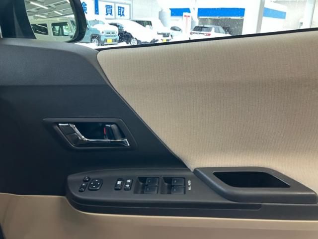 TOYOTA VELLFIRE 4WD 2014 Image 31