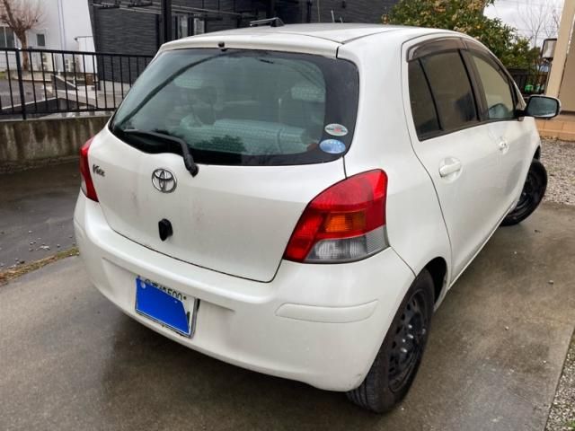 TOYOTA VITZ 2010 Image 31