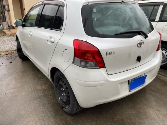 TOYOTA VITZ 2010 Image 31