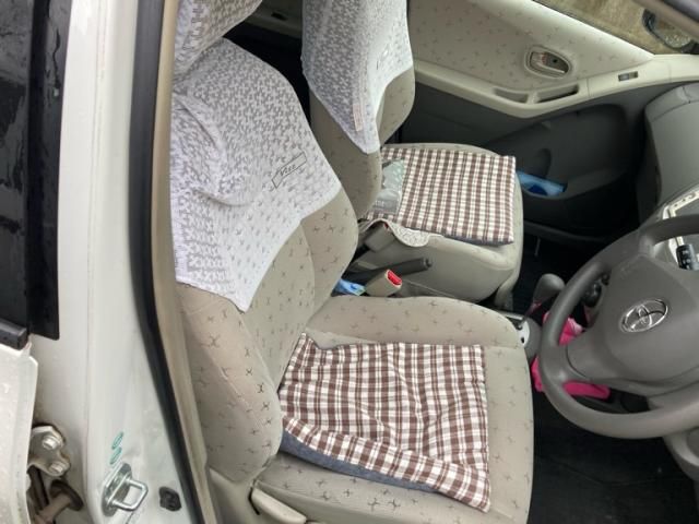 TOYOTA VITZ 2010 Image 31